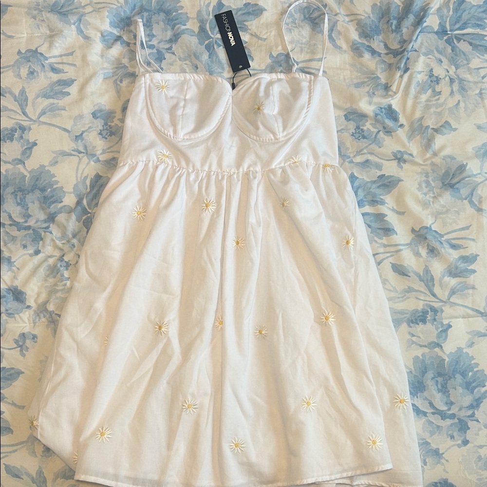 White Floral Dress! Never Worn!